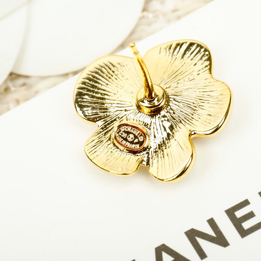 【関税負担なし・送料無料・代引可】シャネル ピアス 未使用 箱付き