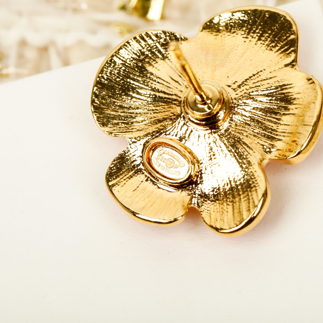 【関税負担なし・送料無料・代引可】【売れ筋】シャネル ピアス 未使用 箱付き