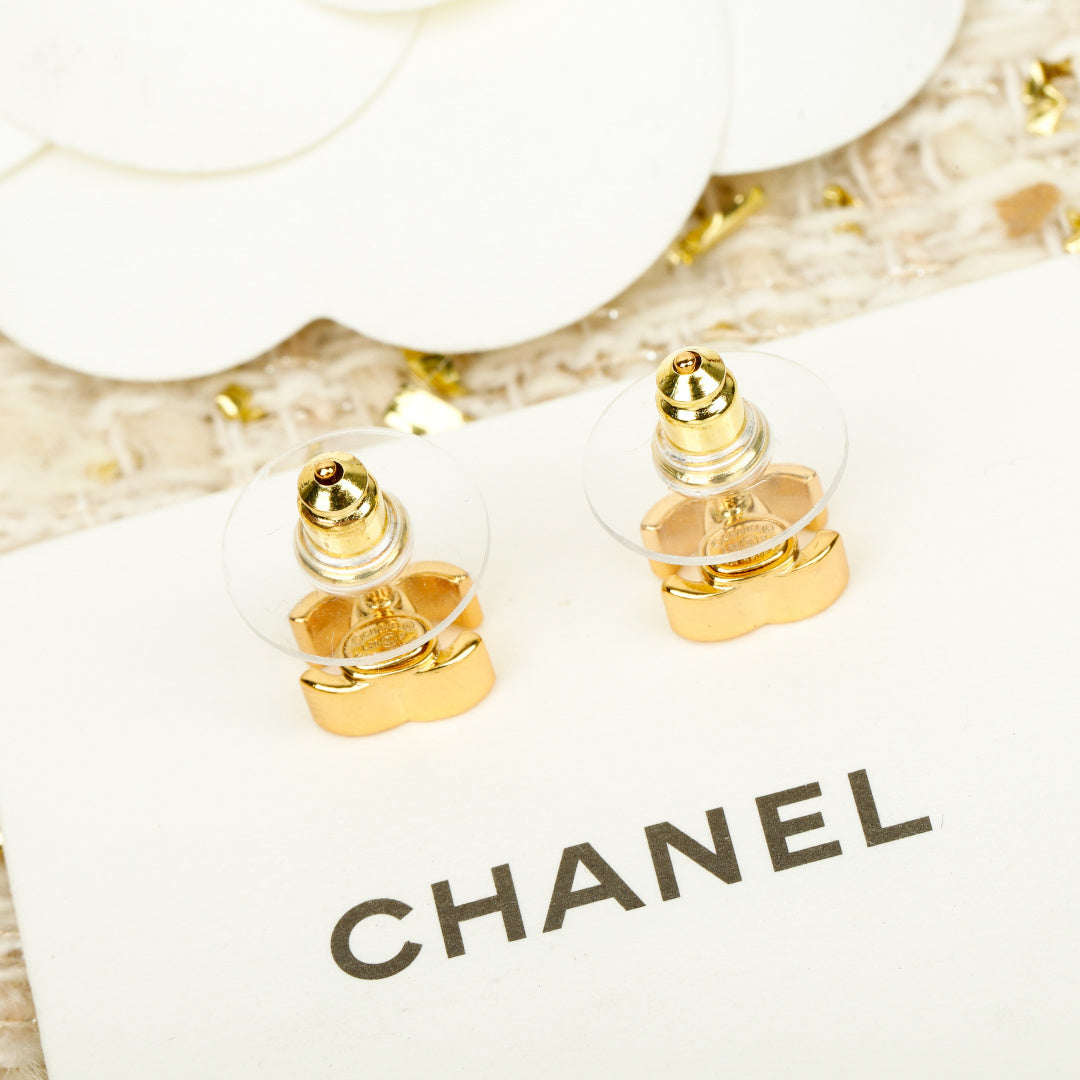 【関税負担なし・送料無料・代引可】シャネル ピアス 未使用 箱付き