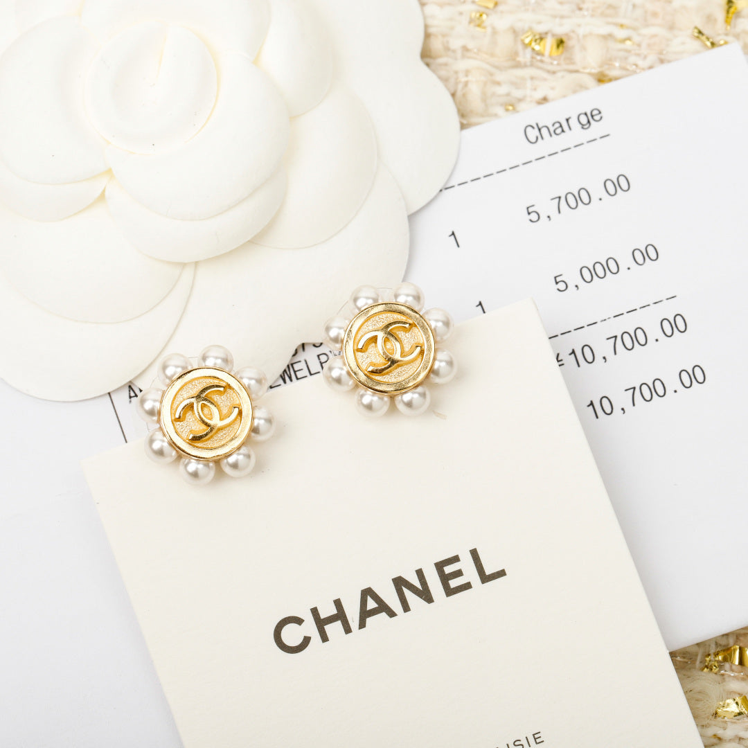 【関税負担なし・送料無料・代引可】シャネル ピアス 未使用 箱付き