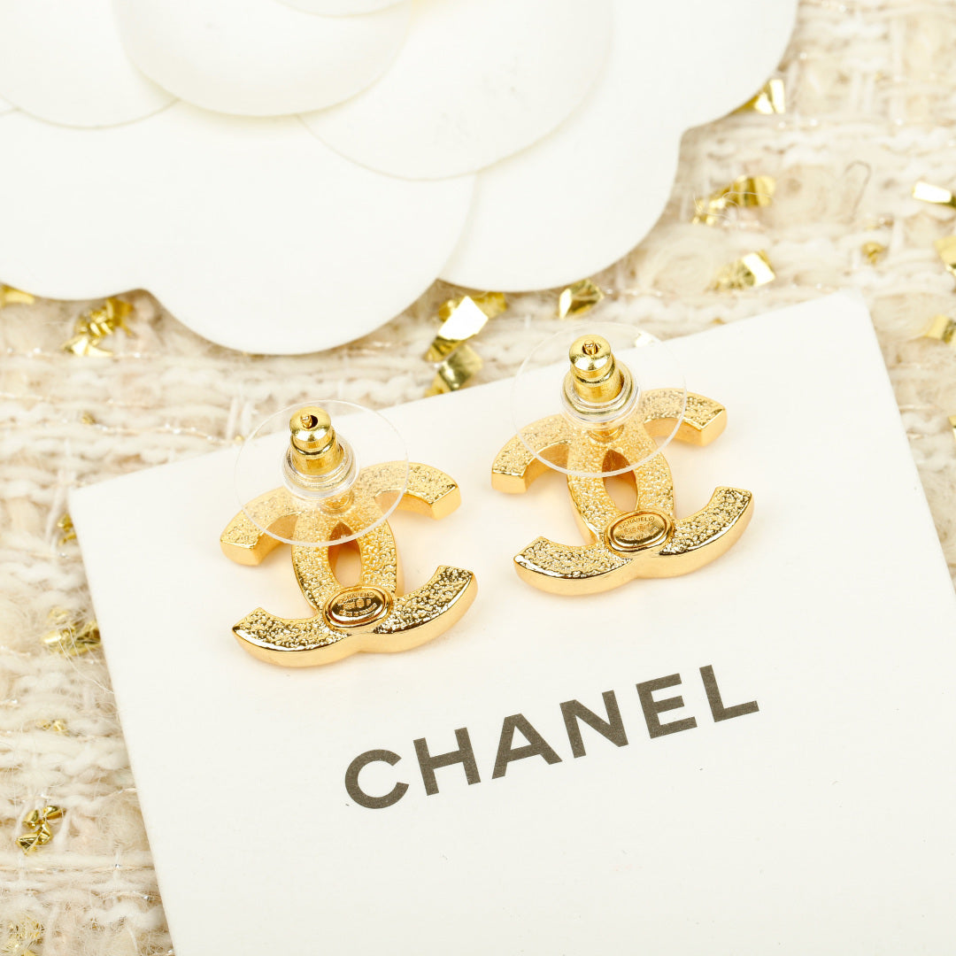 【関税負担なし・送料無料・代引可】シャネル ピアス 未使用 箱付き