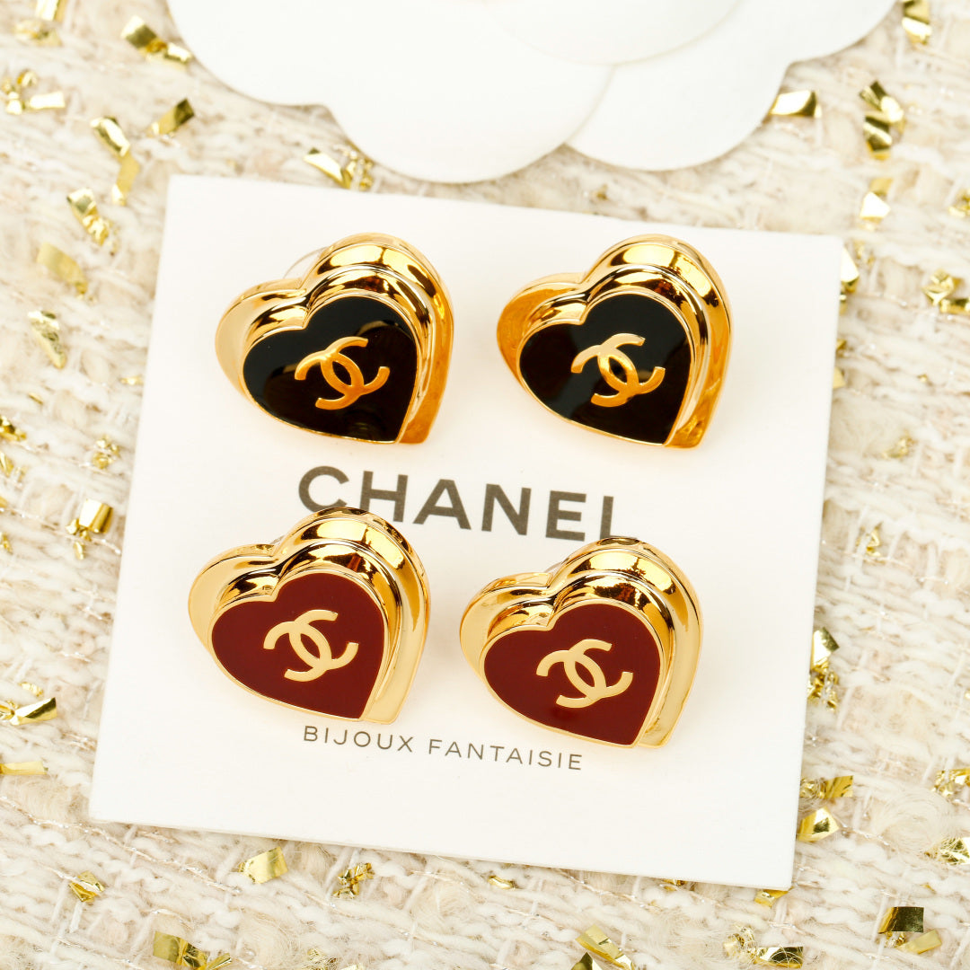 【関税負担なし・送料無料・代引可】シャネル ピアス 未使用 箱付き