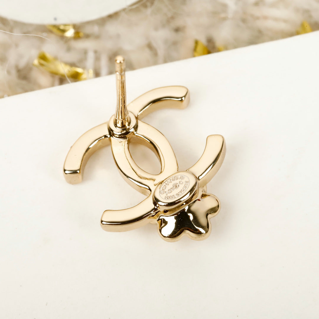 【関税負担なし・送料無料・代引可】シャネル ピアス 未使用 箱付き