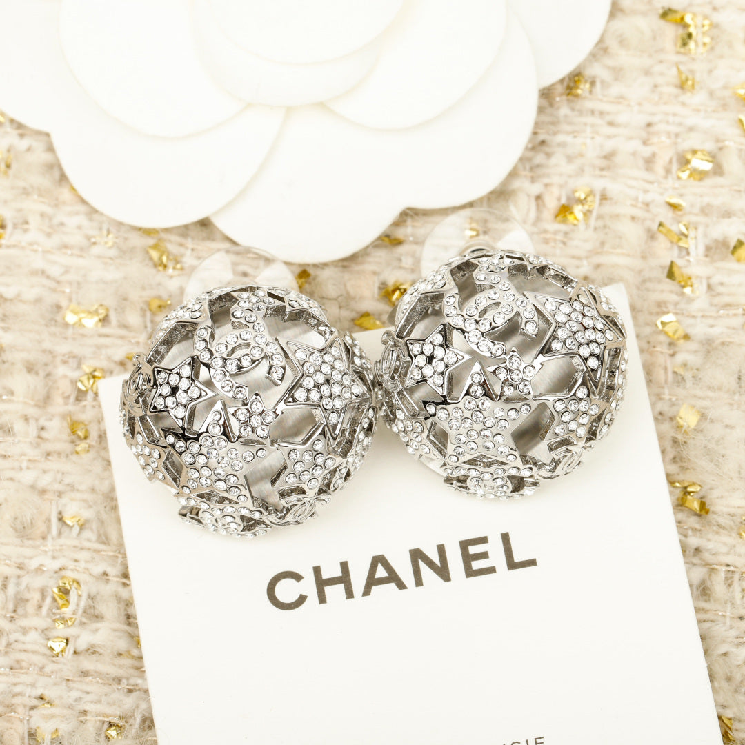 【関税負担なし・送料無料・代引可】シャネル ピアス 未使用 箱付き