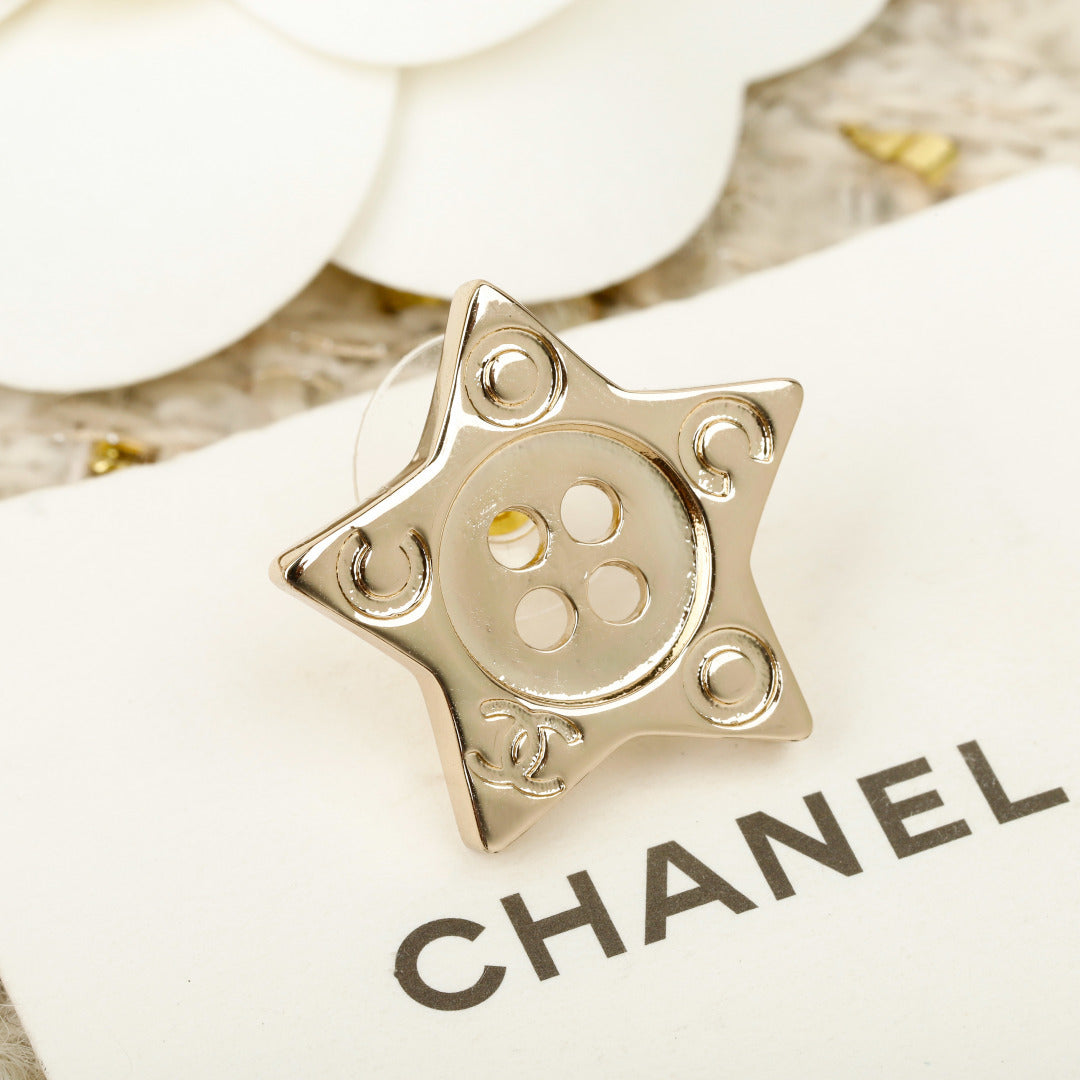 【関税負担なし・送料無料・代引可】シャネル ピアス 未使用 箱付き