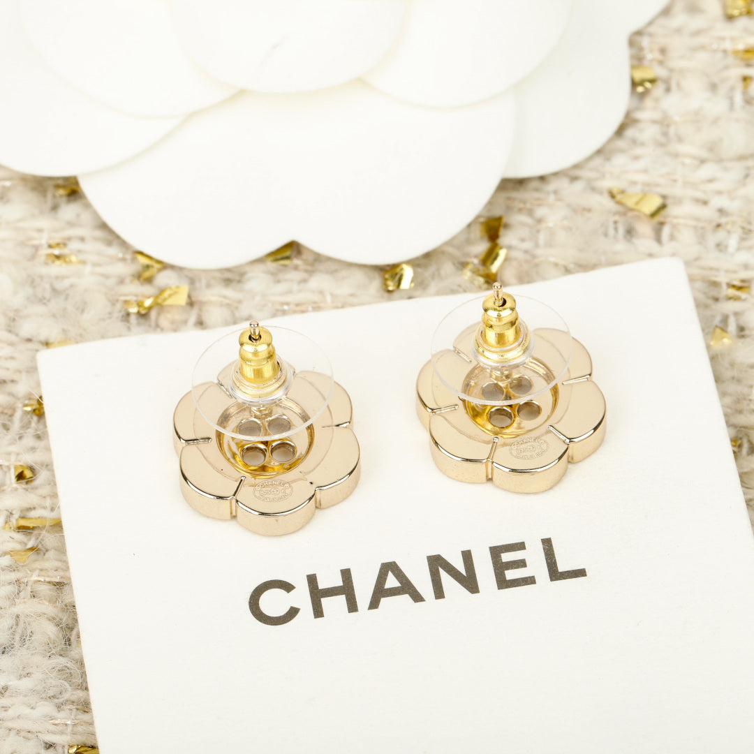 【関税負担なし・送料無料・代引可】【売れ筋】シャネル ピアス 未使用 箱付き
