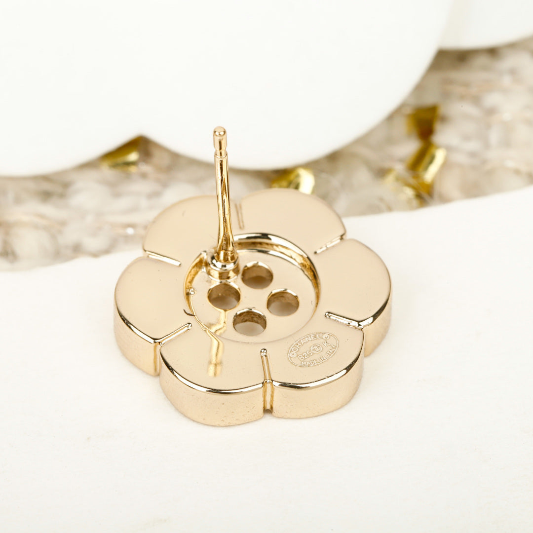 【関税負担なし・送料無料・代引可】【売れ筋】シャネル ピアス 未使用 箱付き