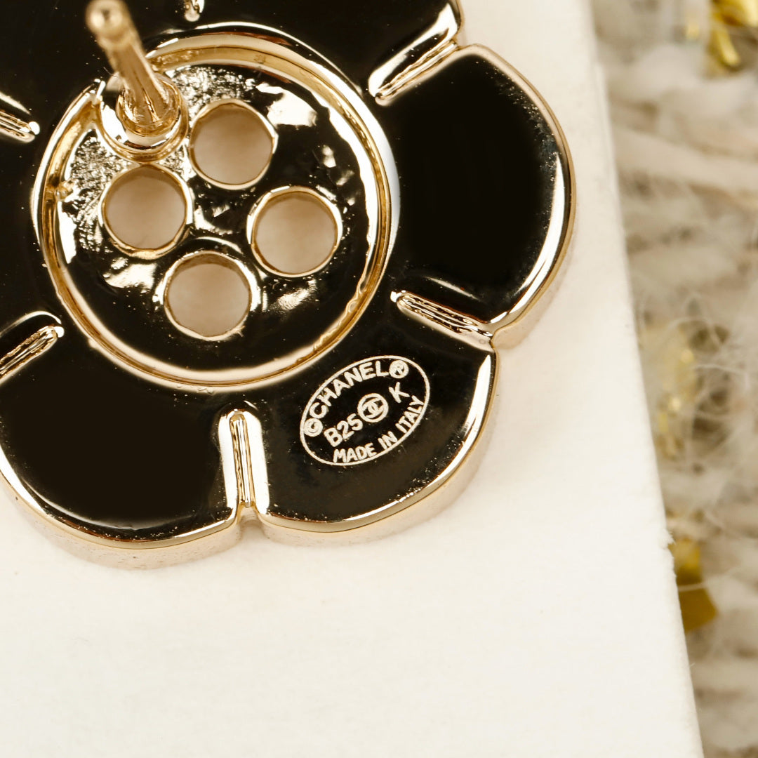【関税負担なし・送料無料・代引可】【売れ筋】シャネル ピアス 未使用 箱付き