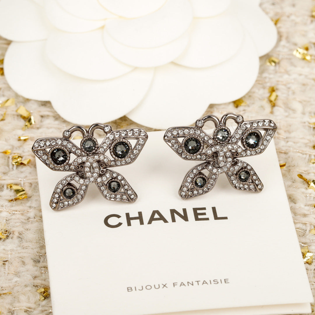 【関税負担なし・送料無料・代引可】シャネル ピアス 未使用 箱付き