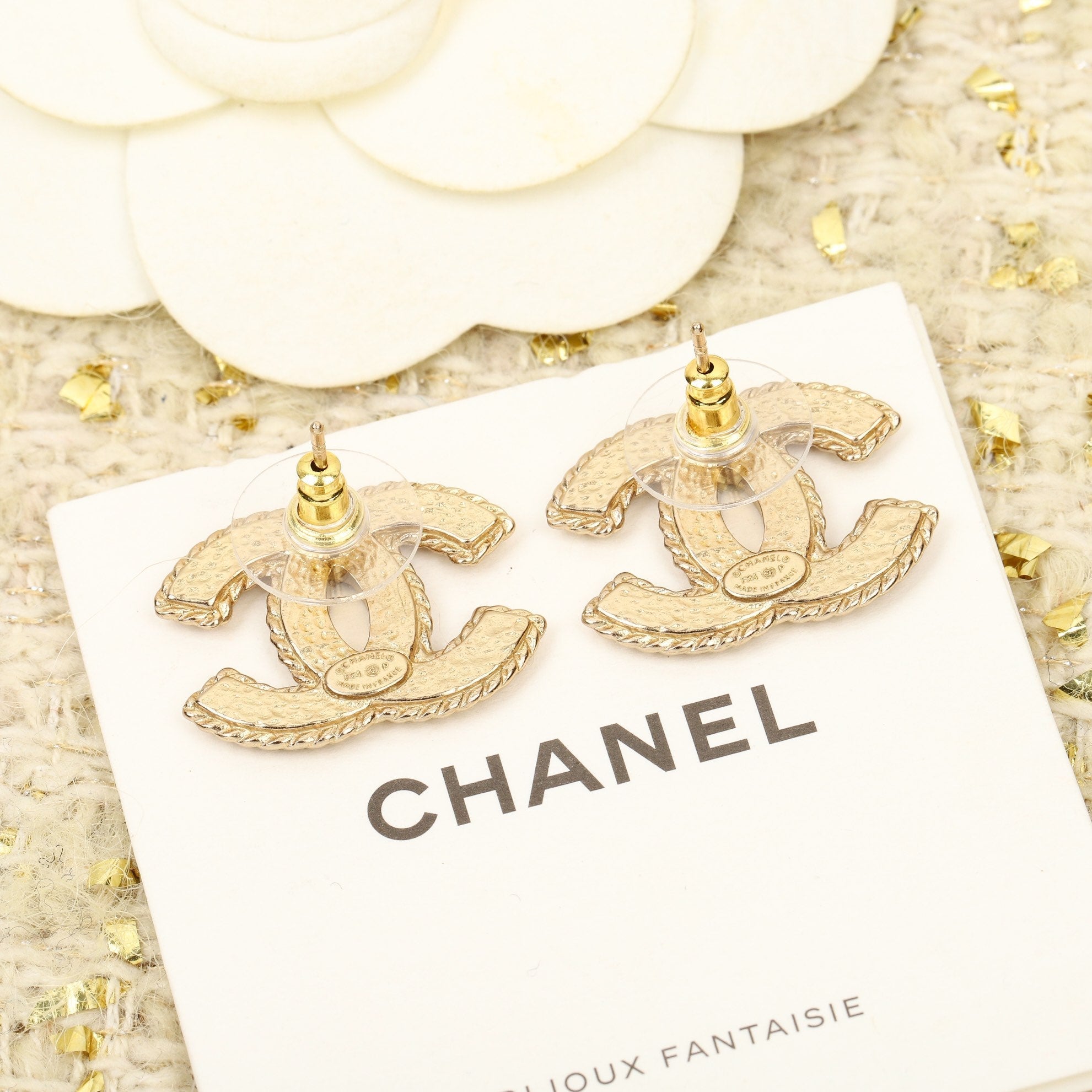 【関税負担なし・送料無料・代引可】シャネル ピアス 未使用 箱付き