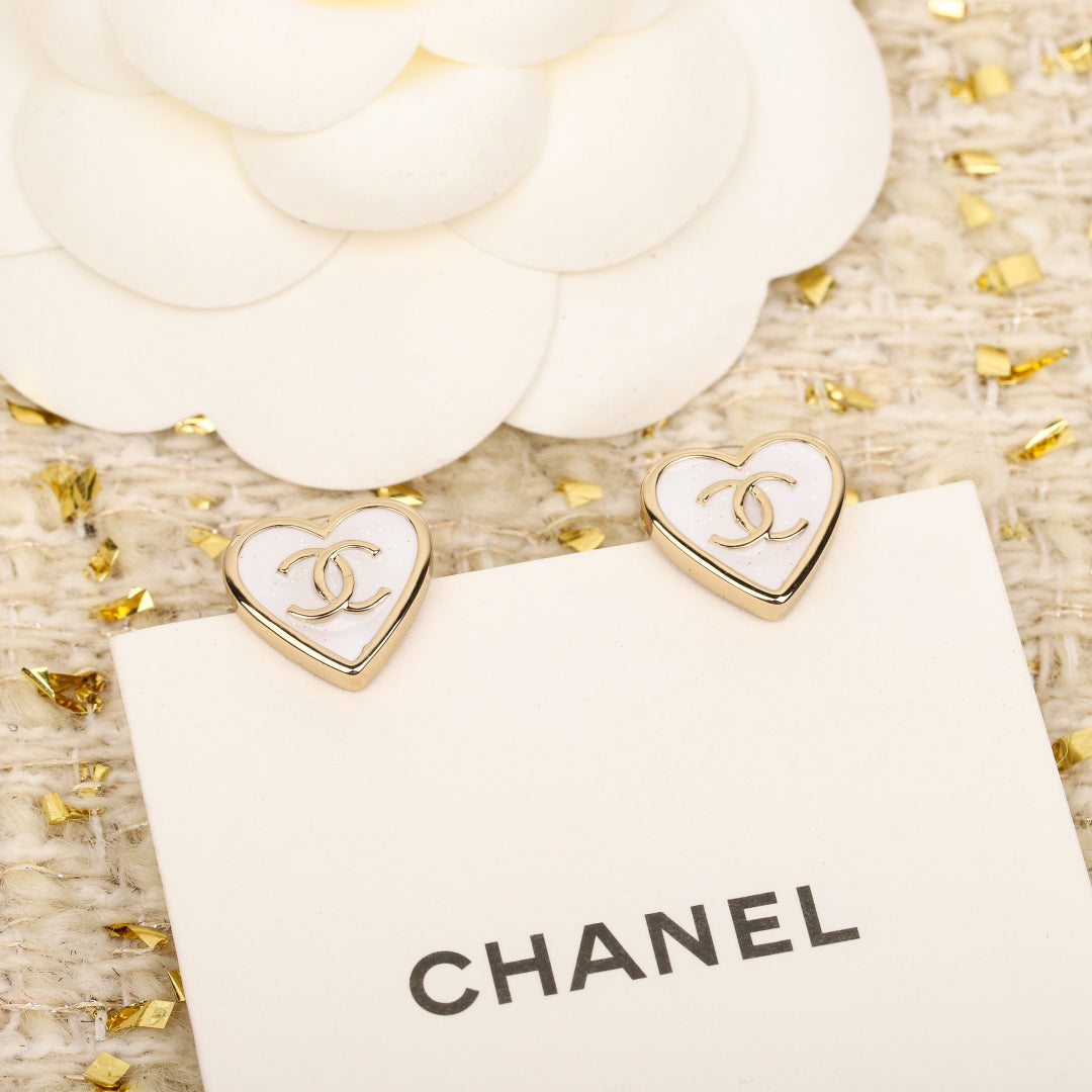 【関税負担なし・送料無料・代引可】シャネル ピアス 未使用 箱付き