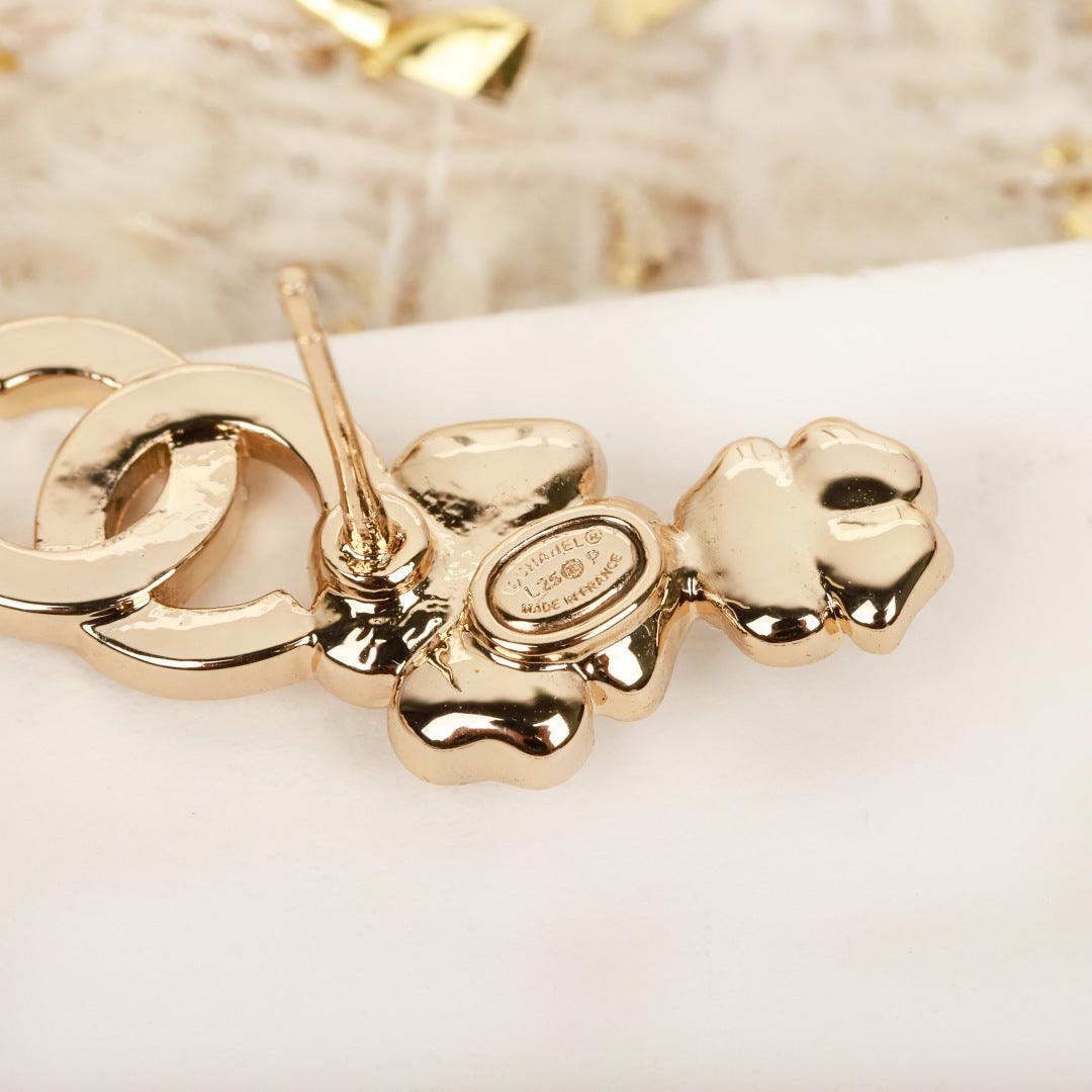 【関税負担なし・送料無料・代引可】シャネル ピアス 未使用 箱付き