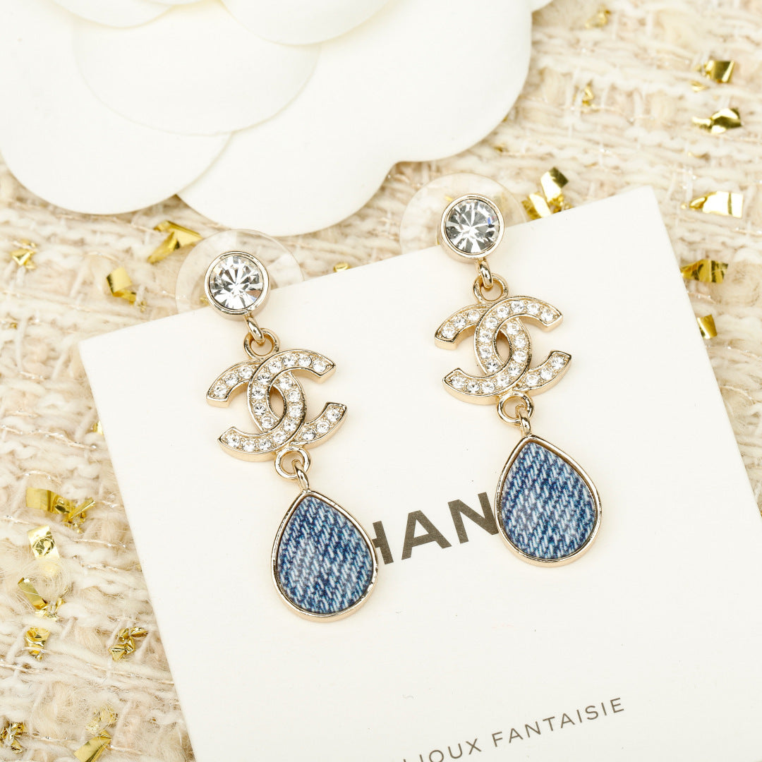 【関税負担なし・送料無料・代引可】【売れ筋】シャネル ピアス 未使用 箱付き