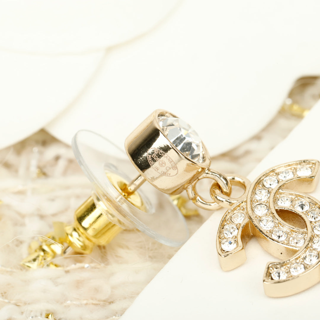 【関税負担なし・送料無料・代引可】【売れ筋】シャネル ピアス 未使用 箱付き