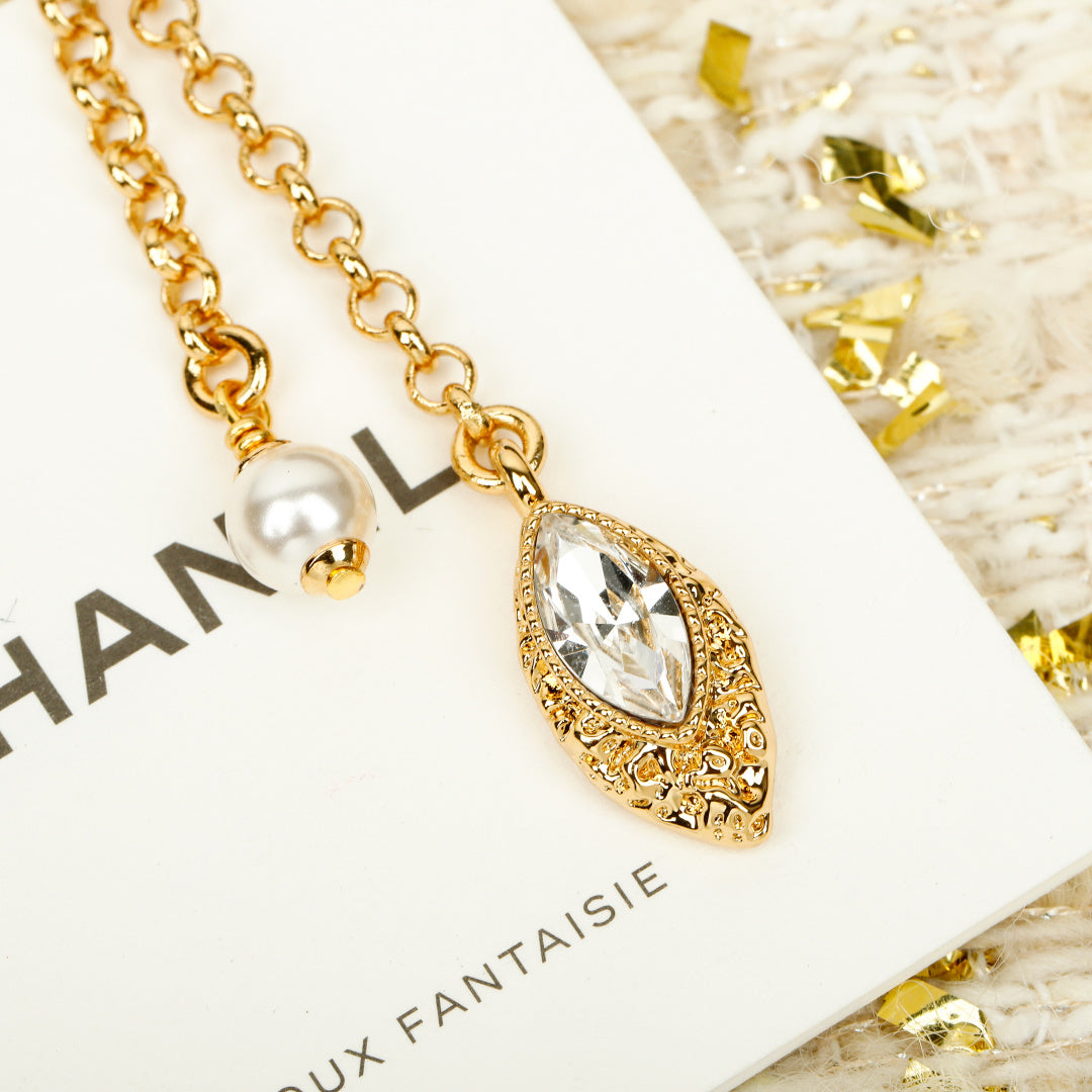 【関税負担なし・送料無料・代引可】シャネル ピアス 未使用 箱付き