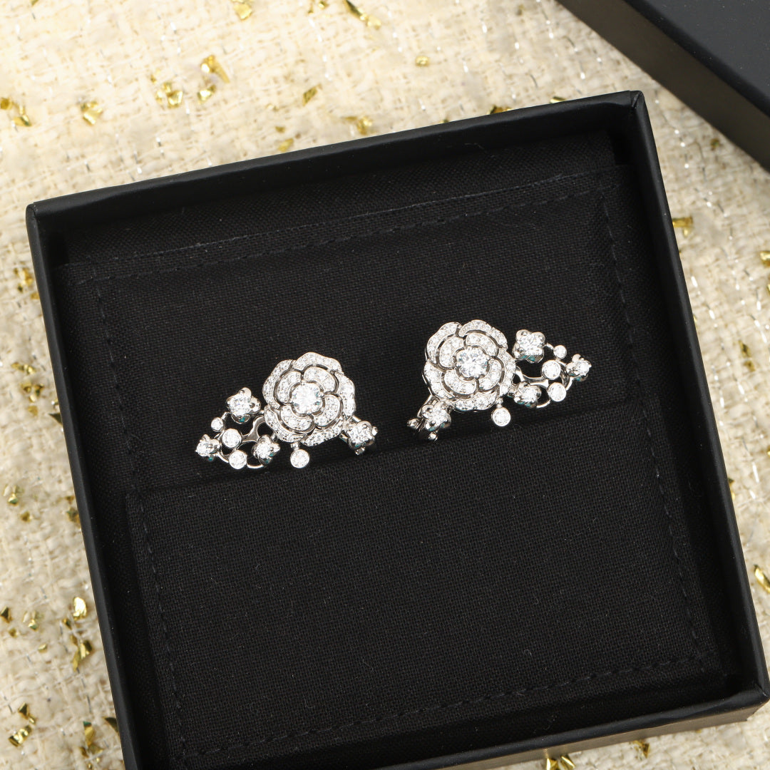 【関税負担なし・送料無料・代引可】シャネル ピアス 未使用 箱付き