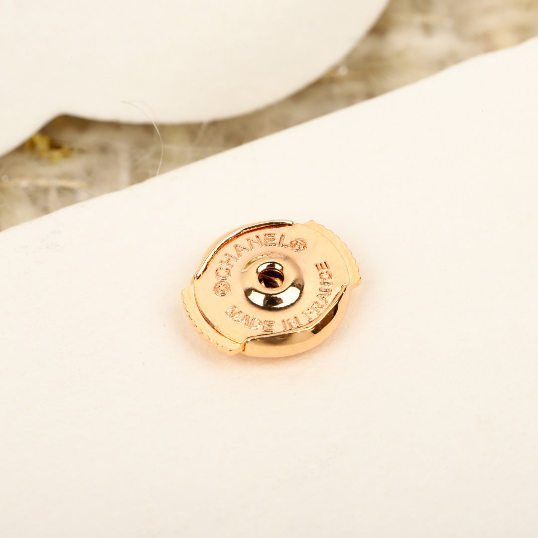 【関税負担なし・送料無料・代引可】シャネル ピアス 未使用 箱付き