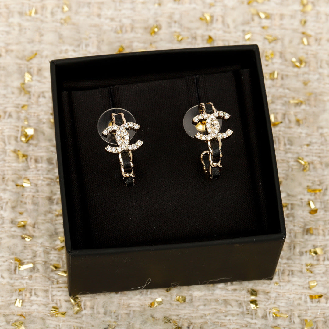 【関税負担なし・送料無料・代引可】シャネル ピアス 未使用 箱付き