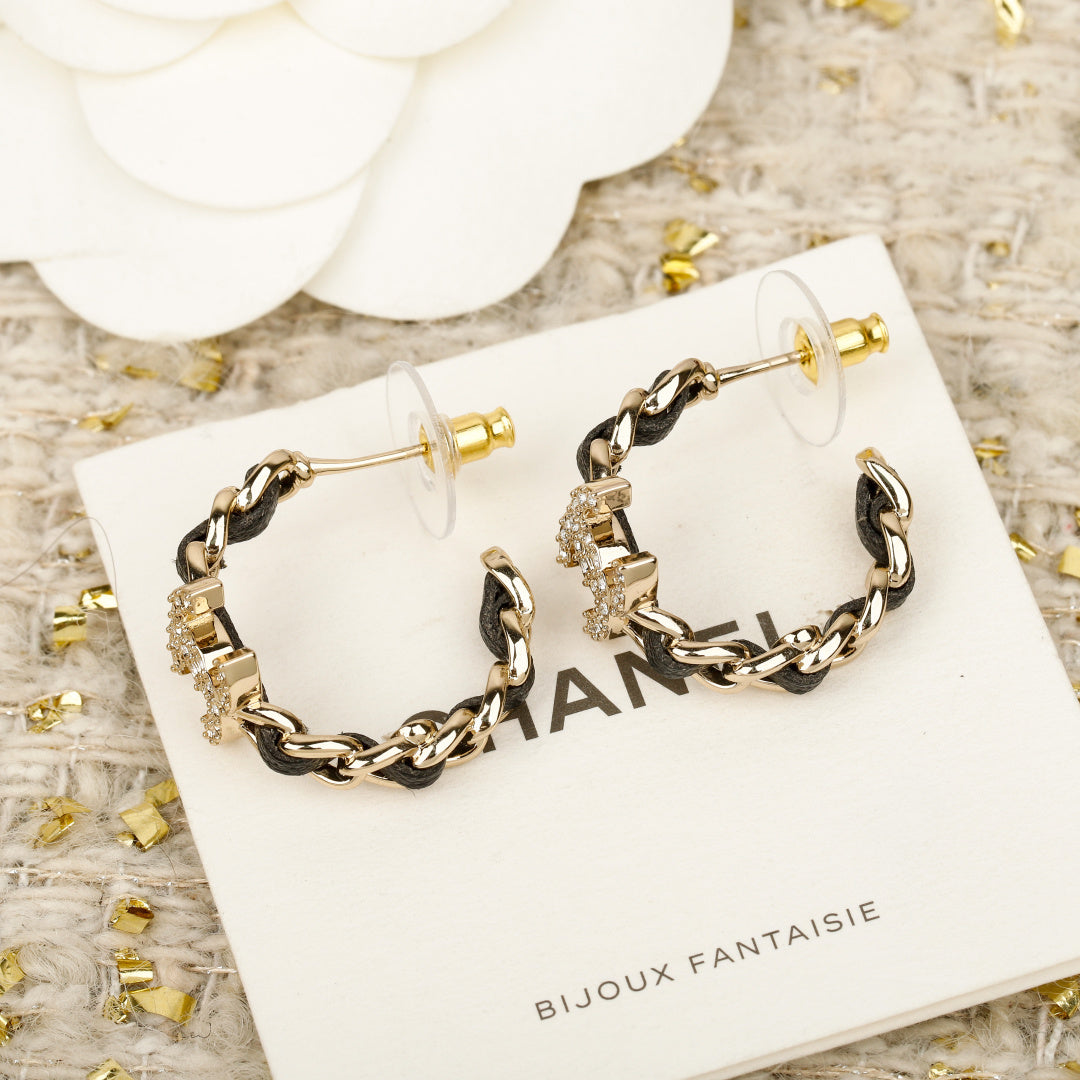 【関税負担なし・送料無料・代引可】シャネル ピアス 未使用 箱付き