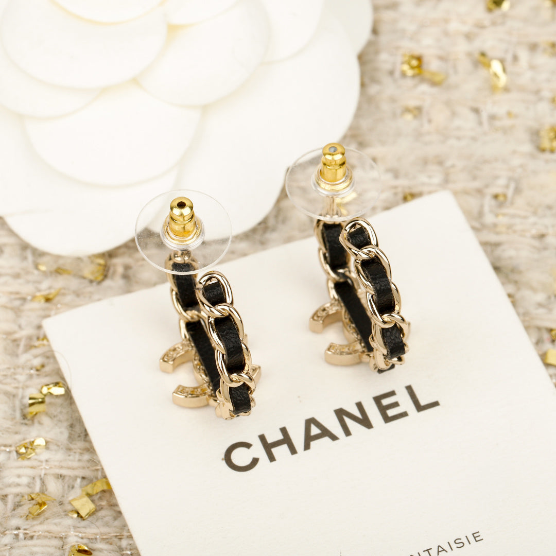 【関税負担なし・送料無料・代引可】シャネル ピアス 未使用 箱付き