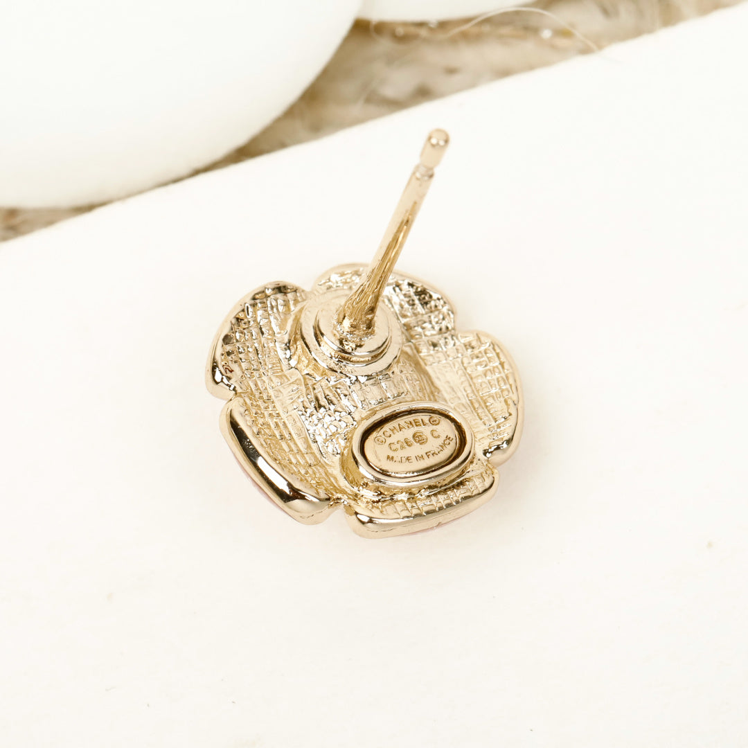 【関税負担なし・送料無料・代引可】シャネル ピアス 未使用 箱付き