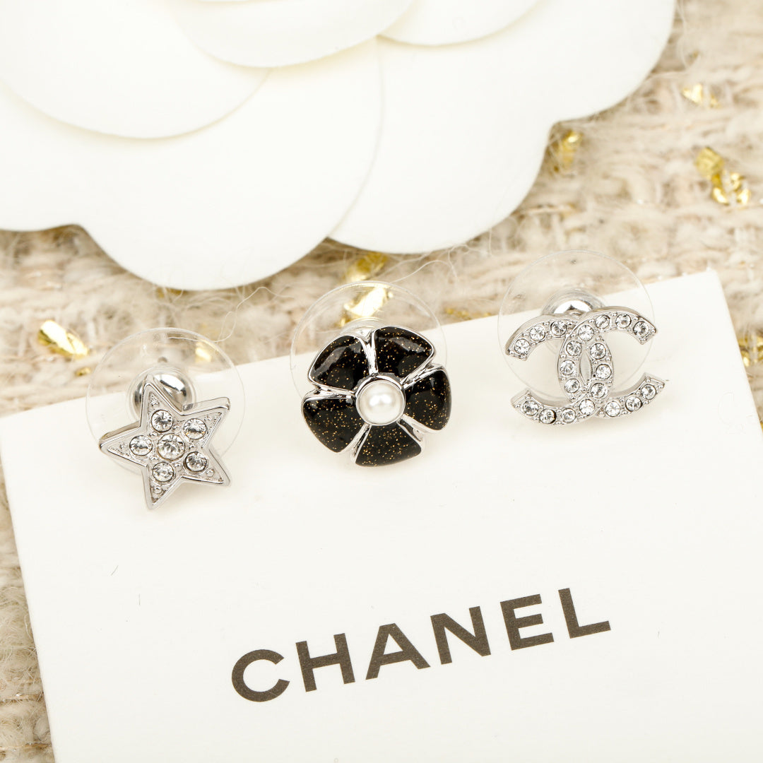 【関税負担なし・送料無料・代引可】シャネル ピアス 未使用 箱付き