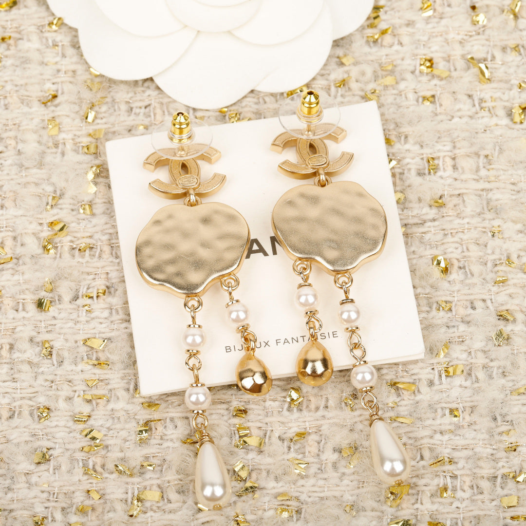 【関税負担なし・送料無料・代引可】シャネル ピアス 未使用 箱付き