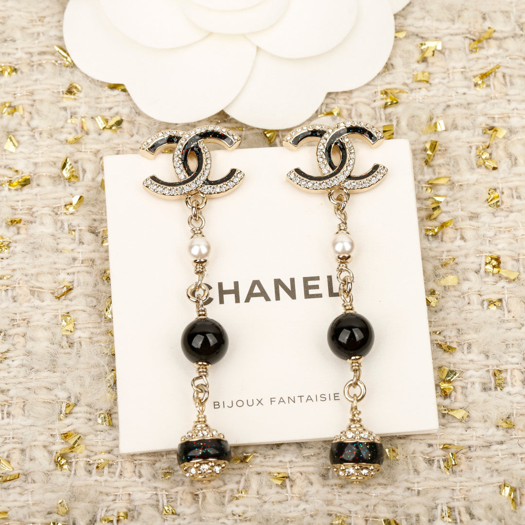 【関税負担なし・送料無料・代引可】シャネル ピアス 未使用 箱付き