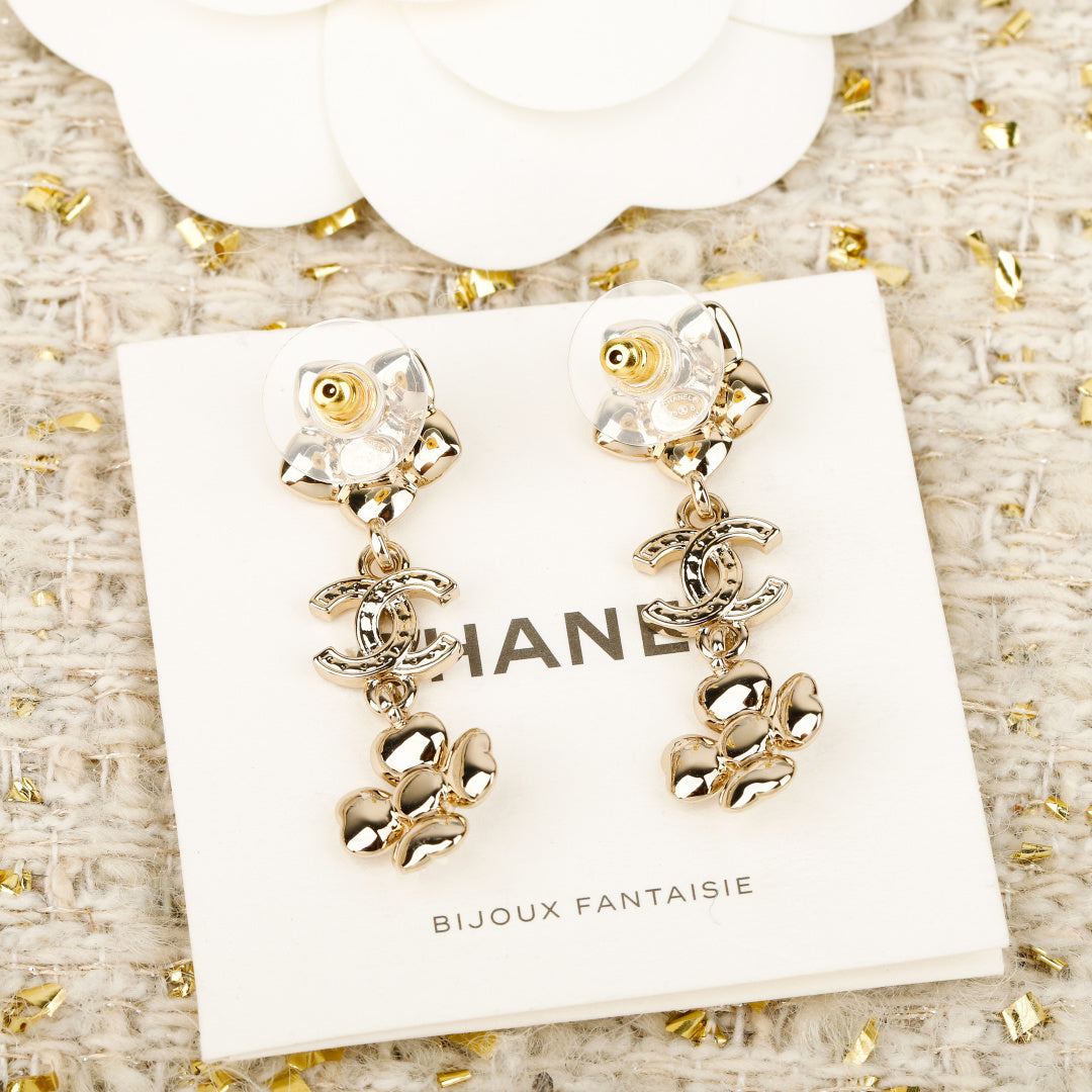 【関税負担なし・送料無料・代引可】シャネル ピアス 未使用 箱付き