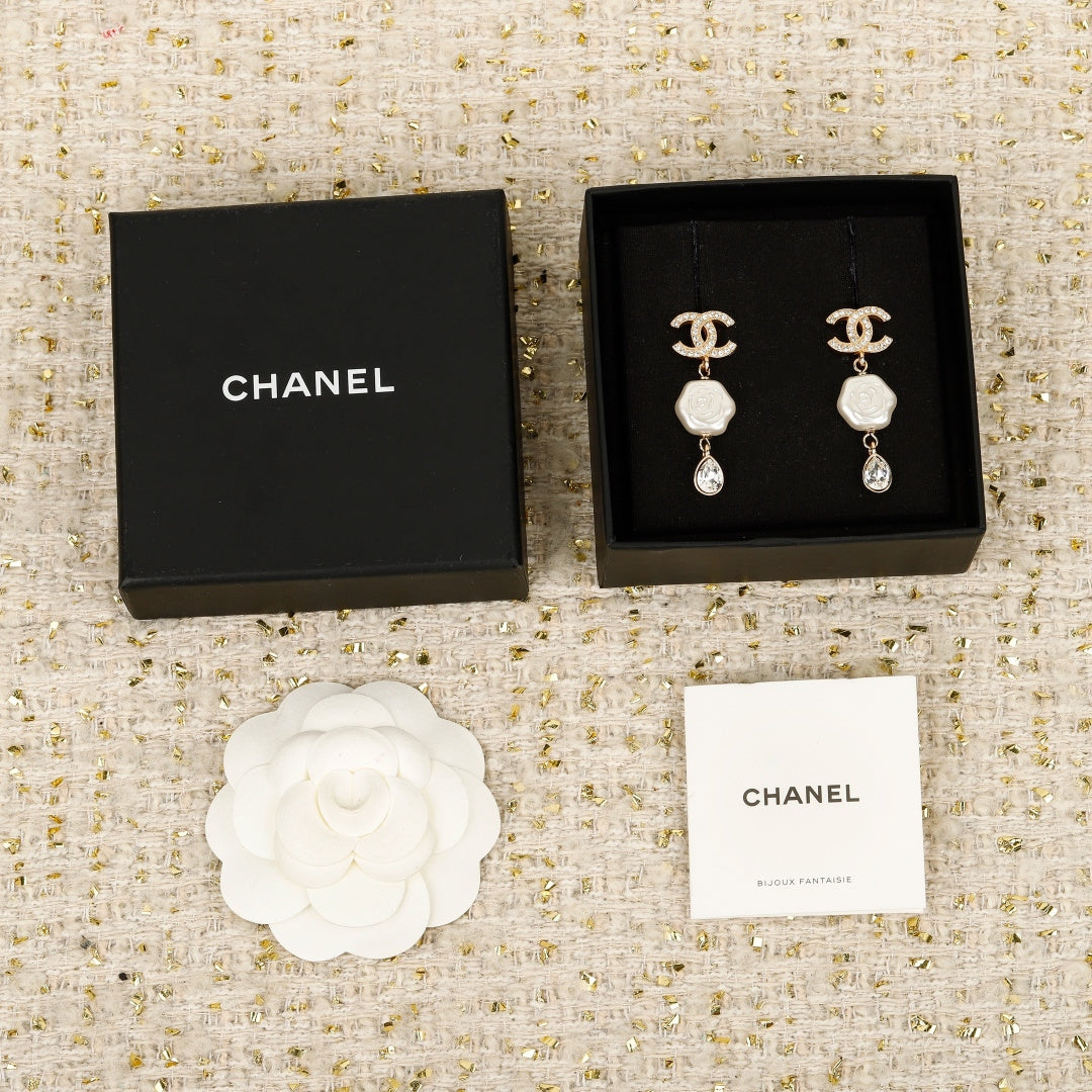 【関税負担なし・送料無料・代引可】シャネル ピアス 未使用 箱付き