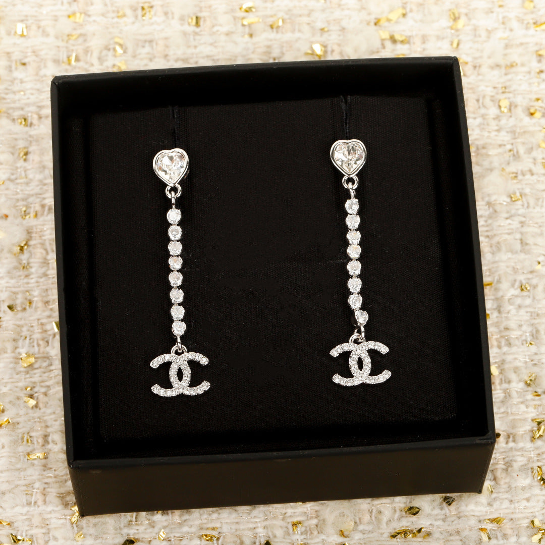 【関税負担なし・送料無料・代引可】シャネル ピアス 未使用 箱付き