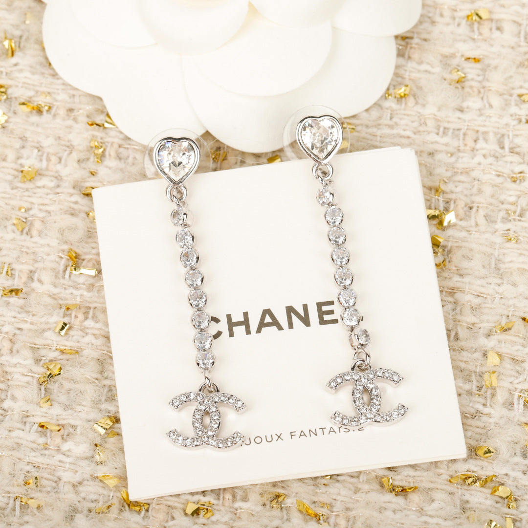 【関税負担なし・送料無料・代引可】シャネル ピアス 未使用 箱付き