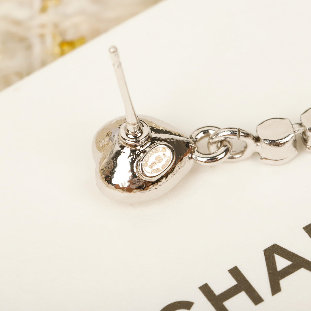 【関税負担なし・送料無料・代引可】シャネル ピアス 未使用 箱付き