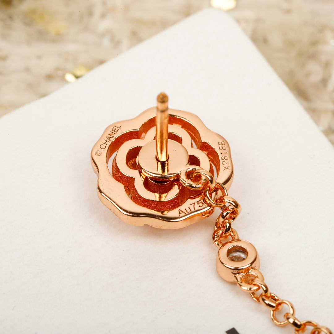 【関税負担なし・送料無料・代引可】シャネル ピアス 未使用 箱付き