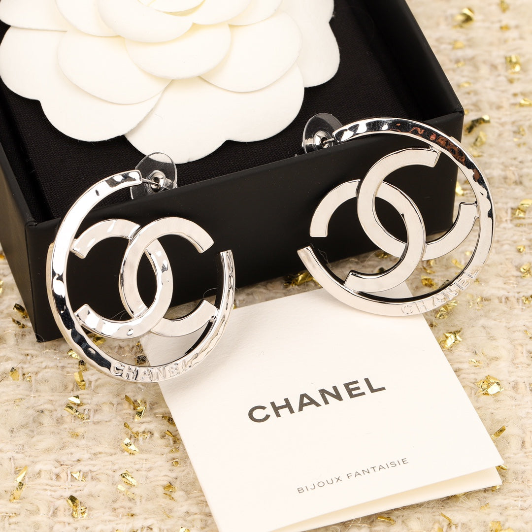 【関税負担なし・送料無料・代引可】シャネル ピアス 未使用 箱付き
