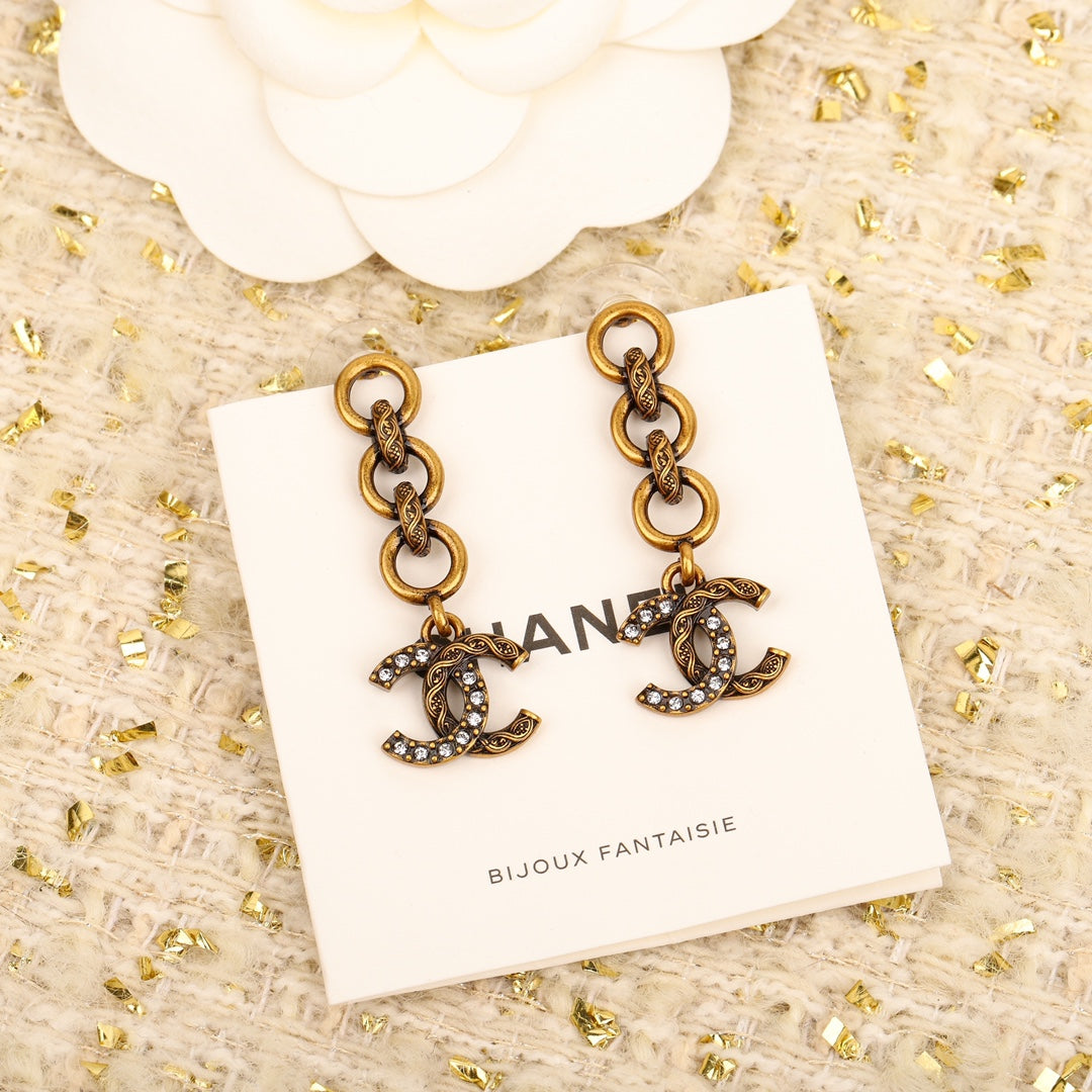 【関税負担なし・送料無料・代引可】シャネル ピアス 未使用 箱付き