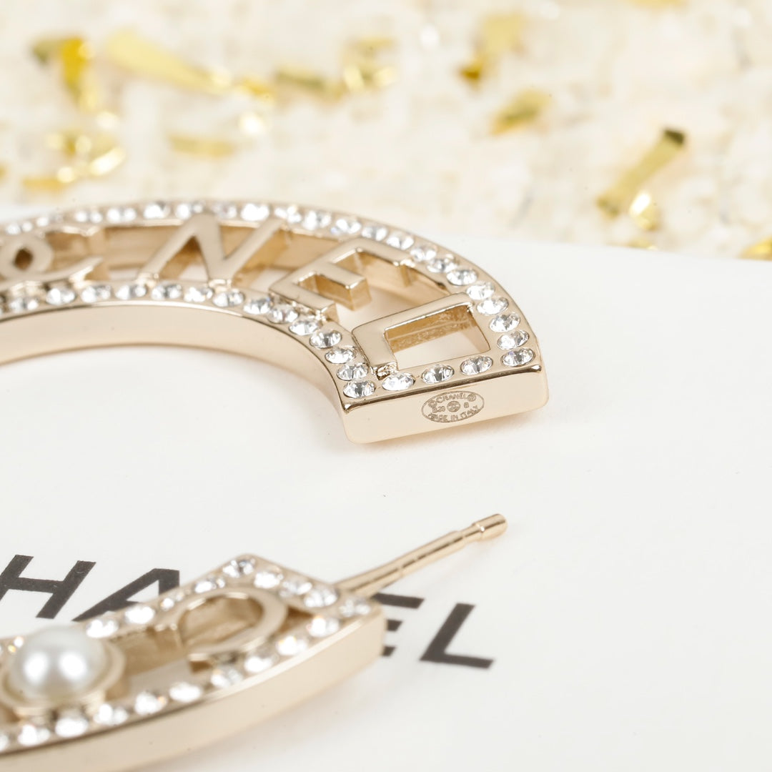 【関税負担なし・送料無料・代引可】シャネル ピアス 未使用 箱付き