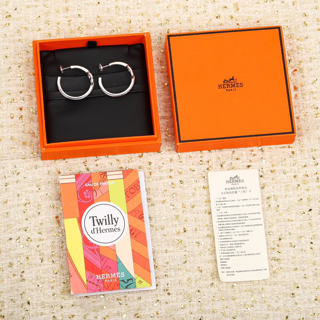 【関税負担なし・送料無料・代引可】エルメス ピアス 未使用 箱付き