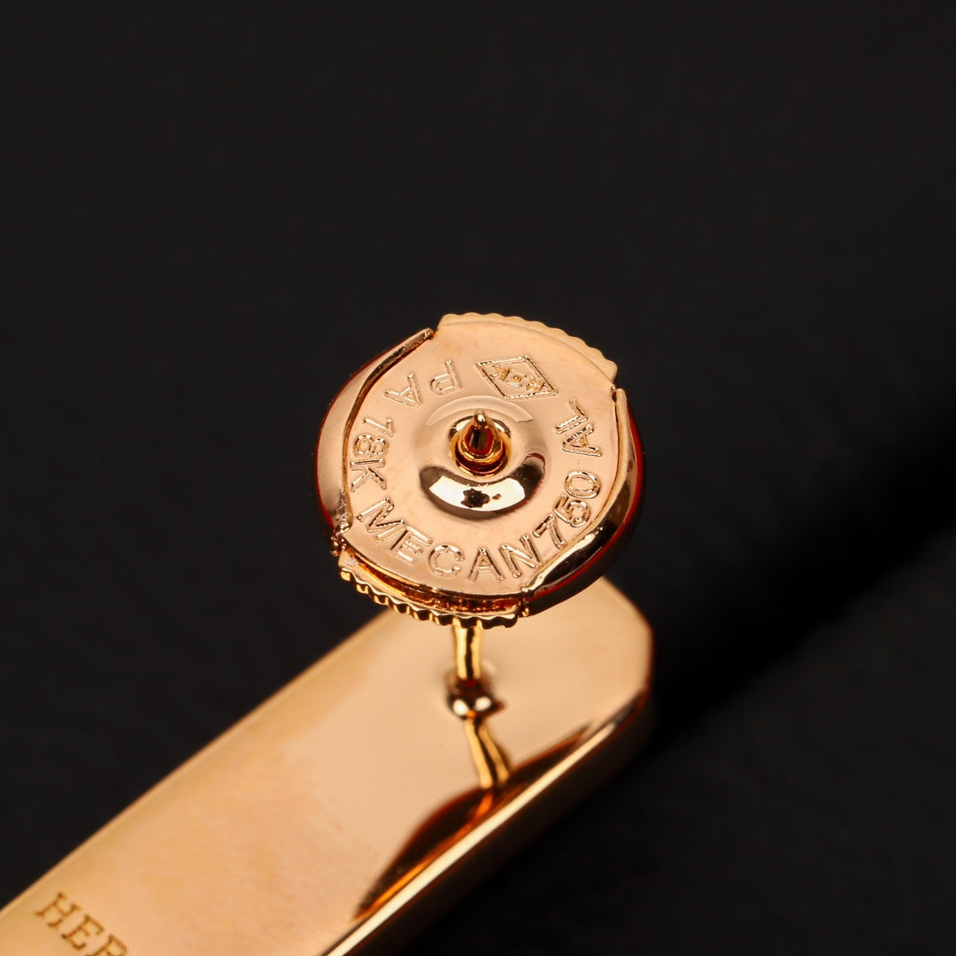 【関税負担なし・送料無料・代引可】エルメス ピアス 未使用 箱付き