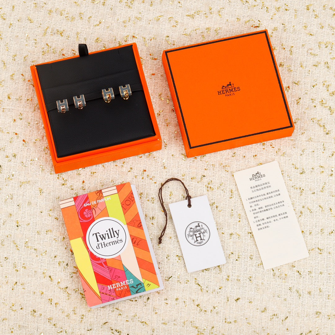 【関税負担なし・送料無料・代引可】エルメス ピアス 未使用 箱付き