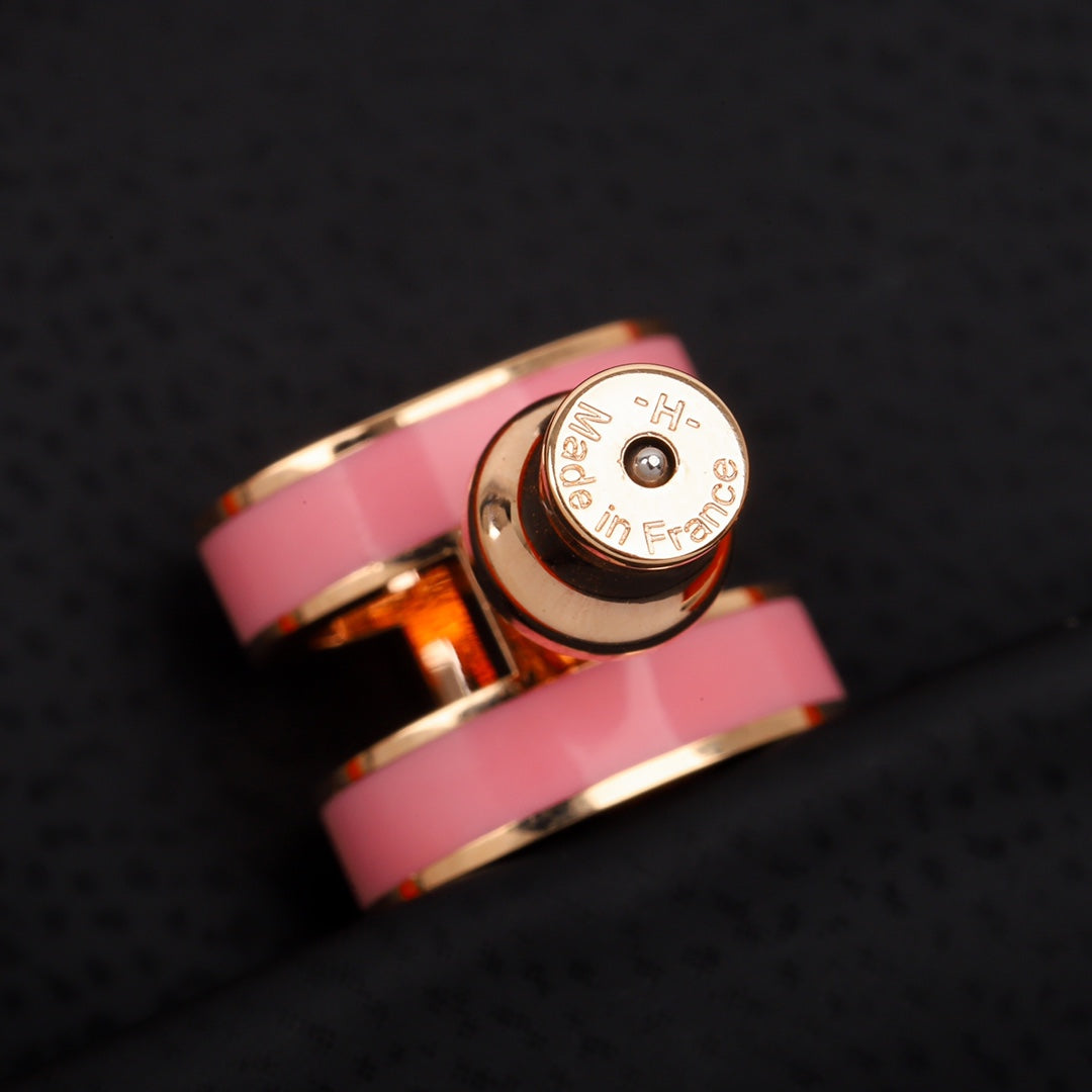 【関税負担なし・送料無料・代引可】【売れ筋】エルメス ピアス 未使用 箱付き