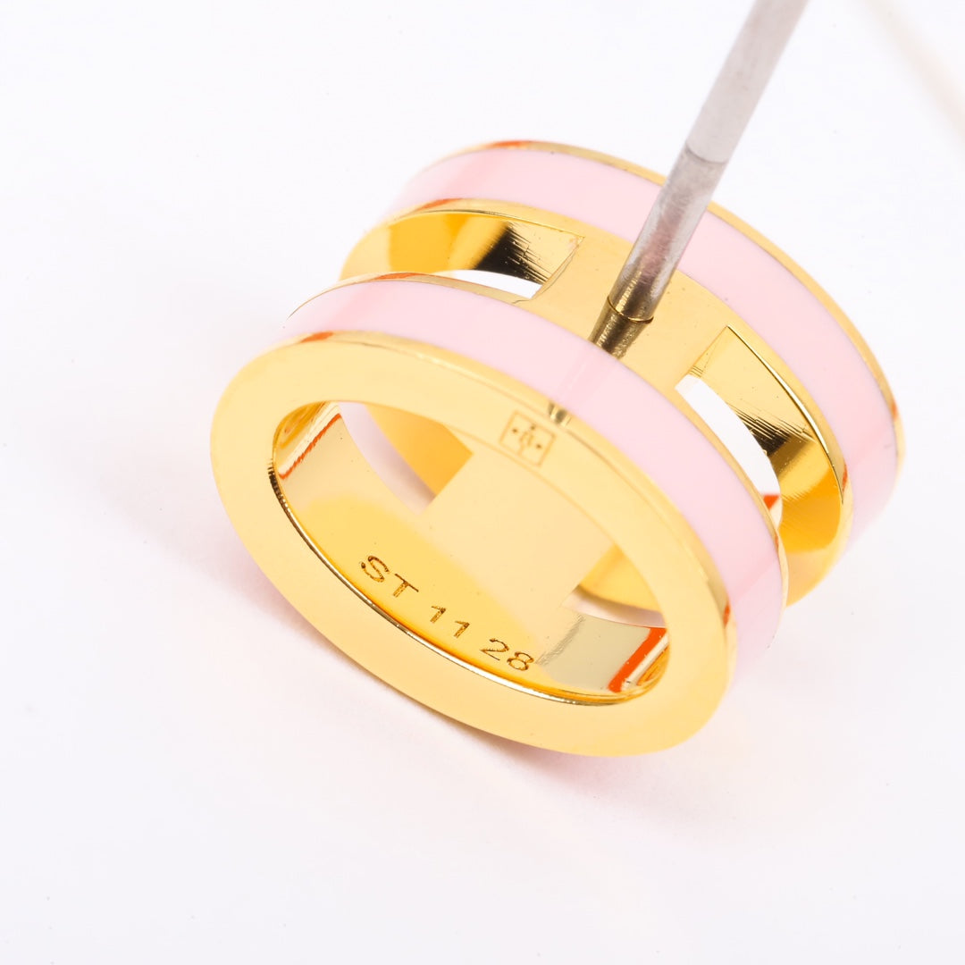 【関税負担なし・送料無料・代引可】エルメス ピアス 未使用 箱付き