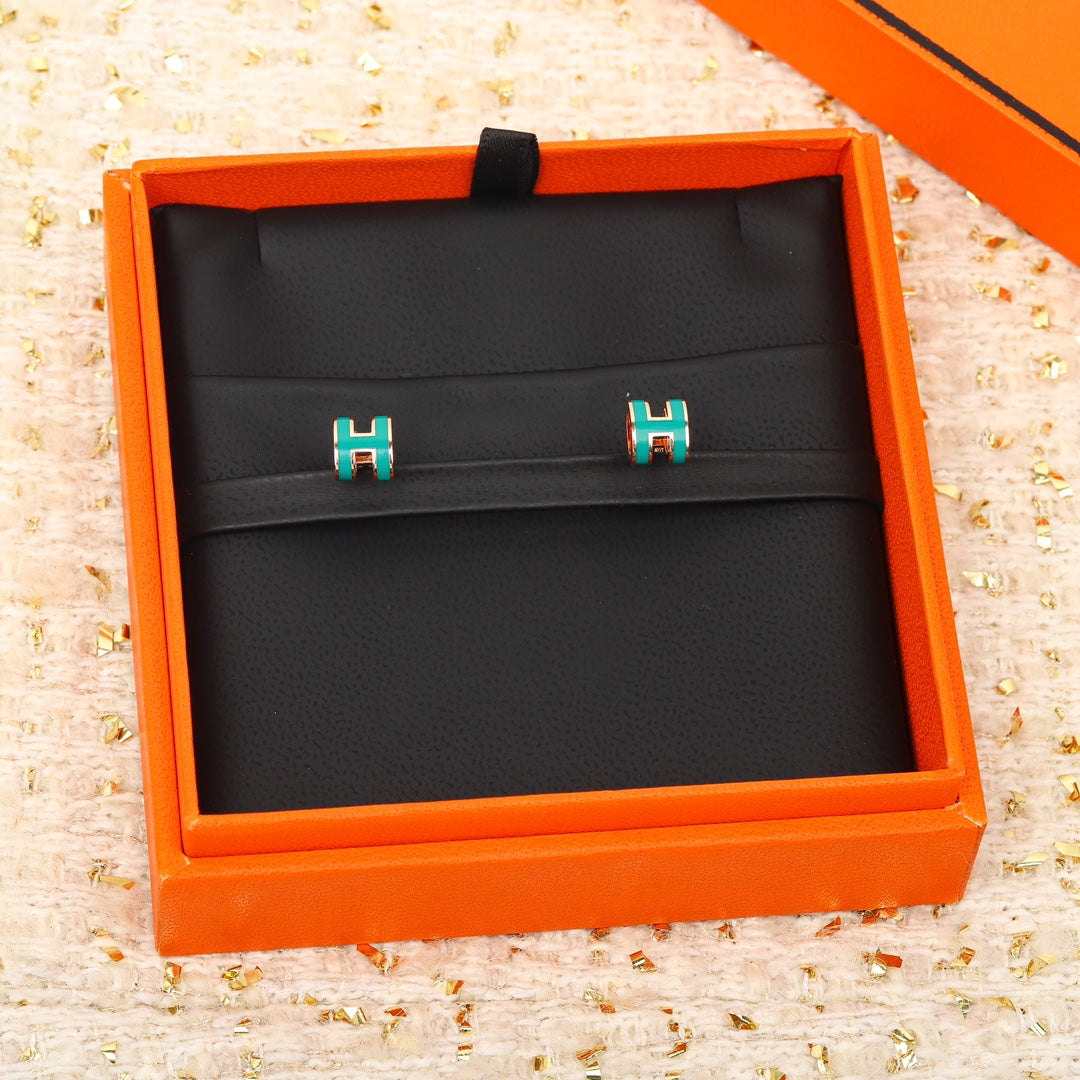 【関税負担なし・送料無料・代引可】エルメス ピアス 未使用 箱付き