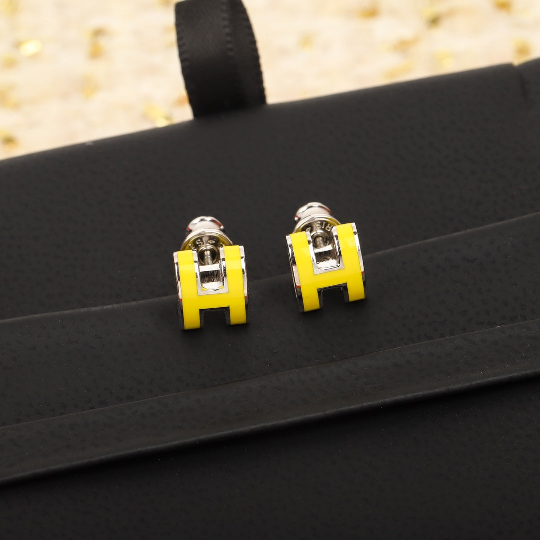 【関税負担なし・送料無料・代引可】エルメス ピアス 未使用 箱付き