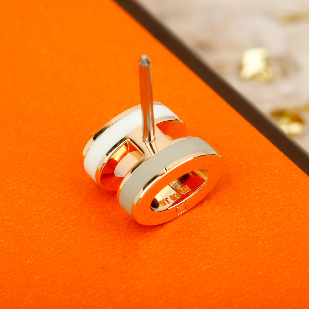 【関税負担なし・送料無料・代引可】エルメス ピアス 未使用 箱付き