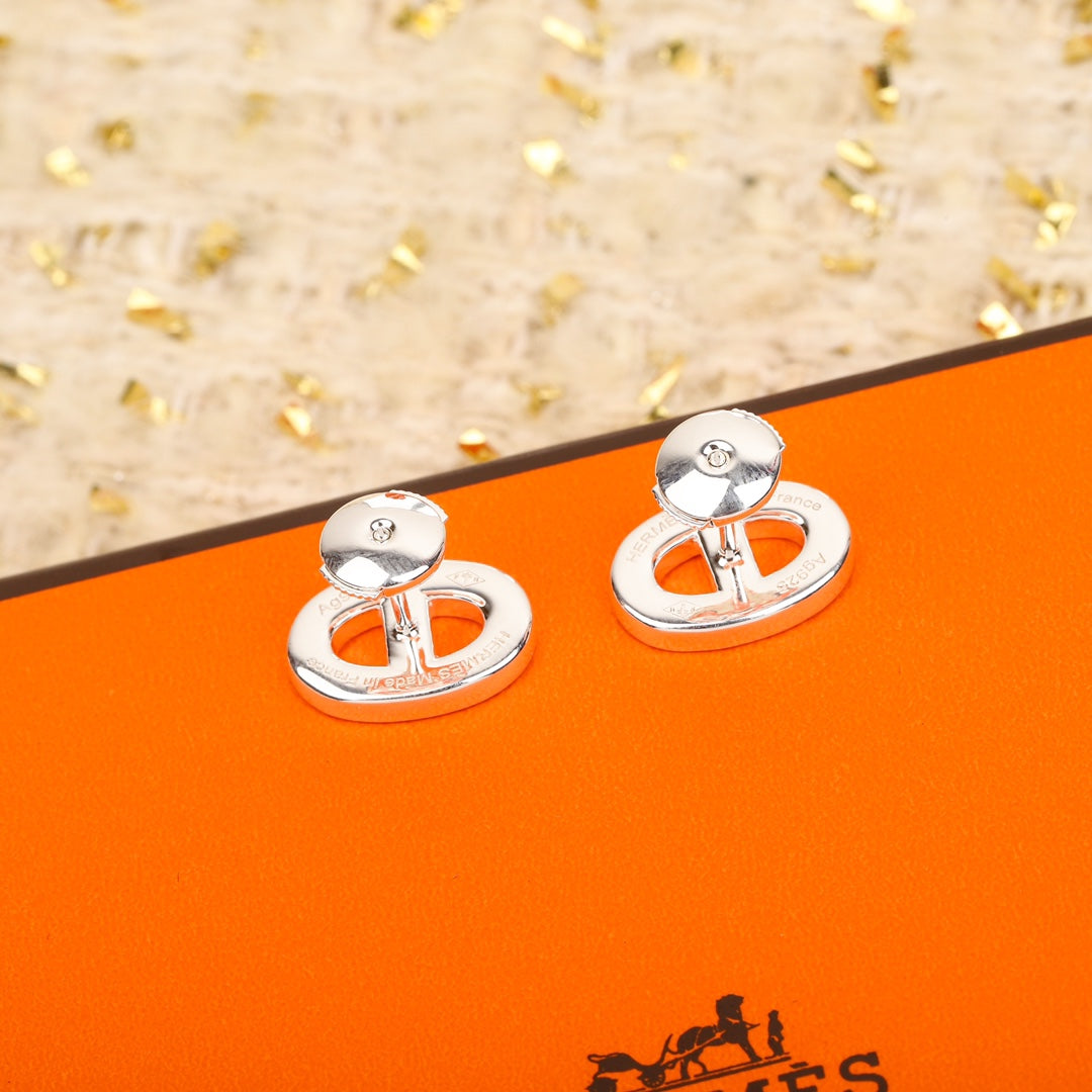 【関税負担なし・送料無料・代引可】エルメス ピアス 未使用 箱付き