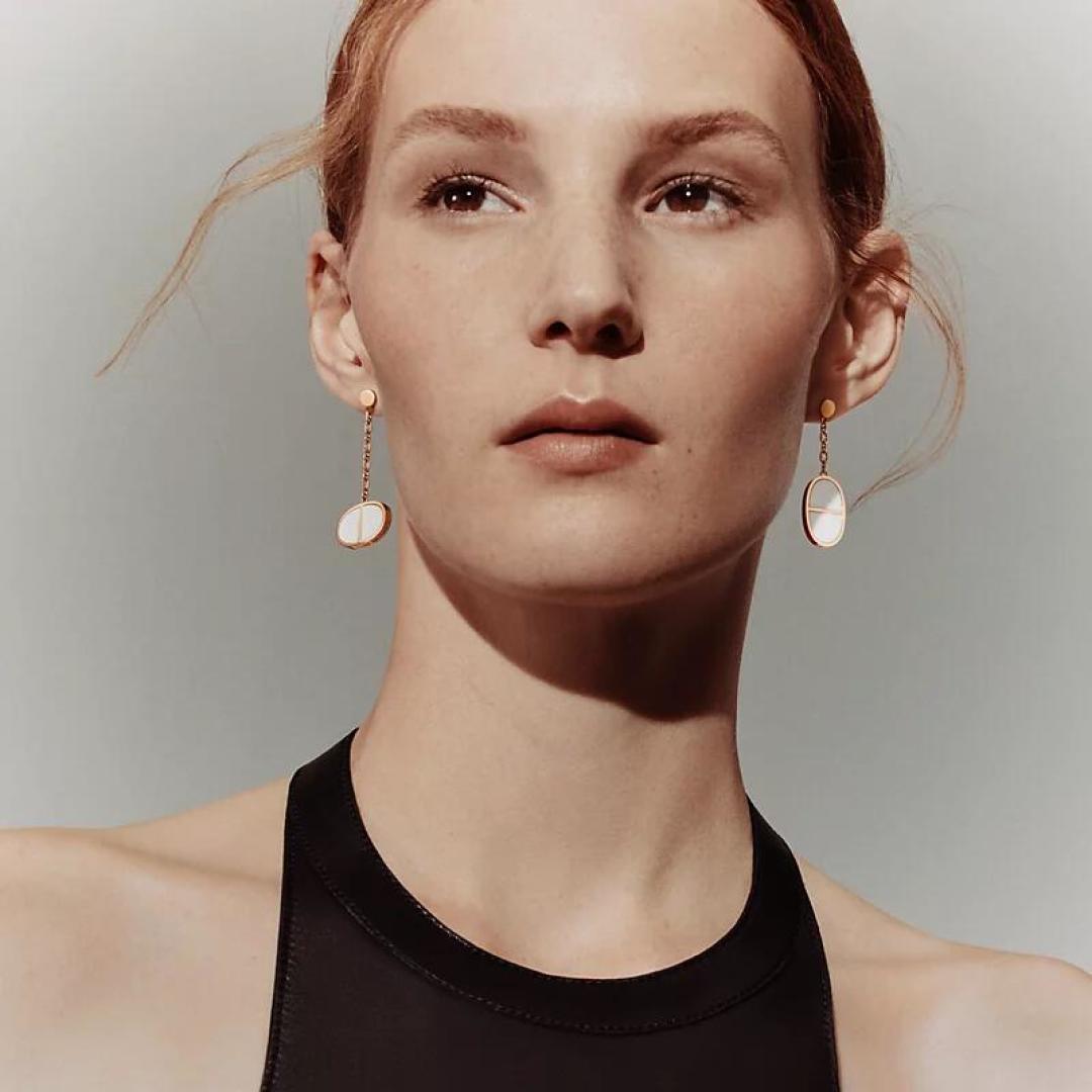 【関税負担なし・送料無料・代引可】【売れ筋】エルメス ピアス 未使用 箱付き