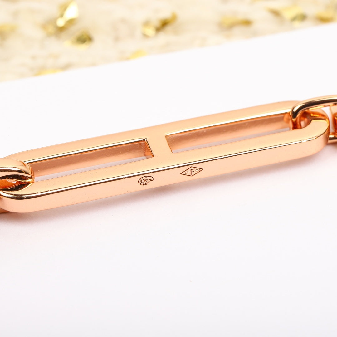 【関税負担なし・送料無料・代引可】エルメス ピアス 未使用 箱付き