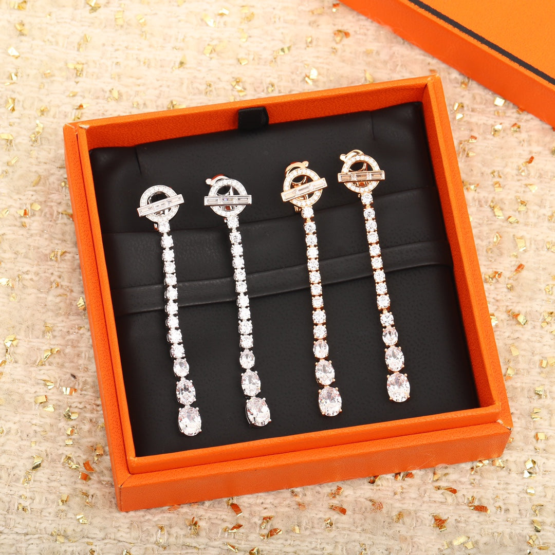 【関税負担なし・送料無料・代引可】エルメス ピアス 未使用 箱付き