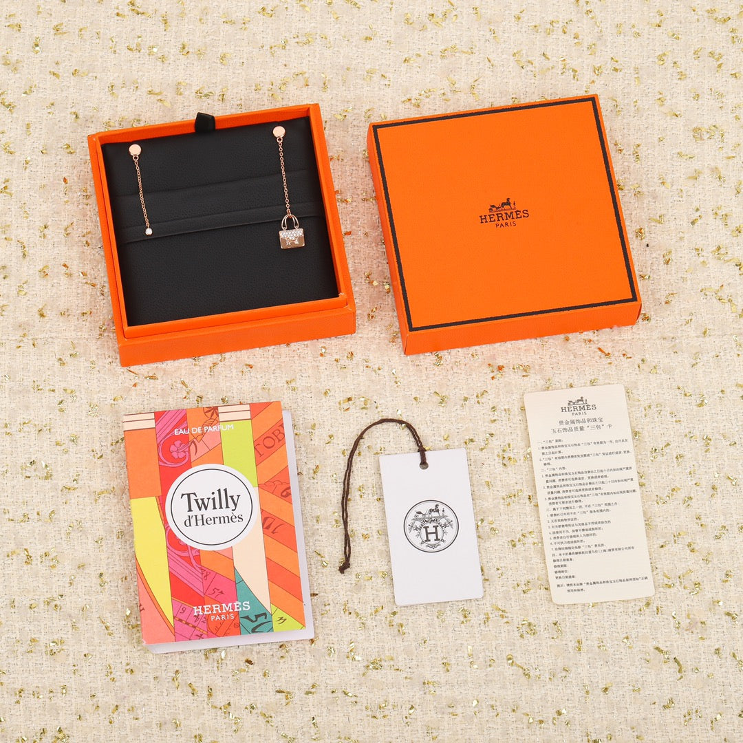 【関税負担なし・送料無料・代引可】エルメス ピアス 未使用 箱付き